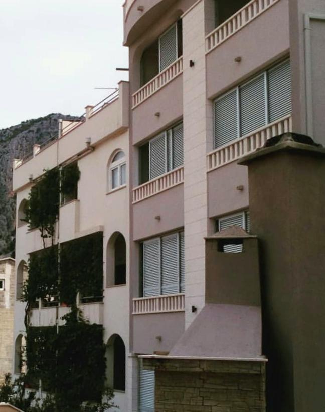 Apartment Mira II Drasnice Esterno foto